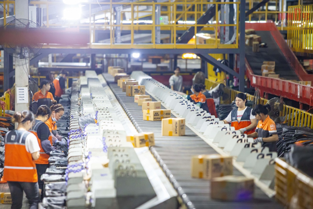 突破1亿件！柳州快递业发展势头强劲(图2)