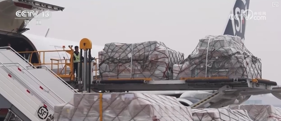 “数”里行间感受经济“脉动”中国经济“拾级而上”引擎足(图18)