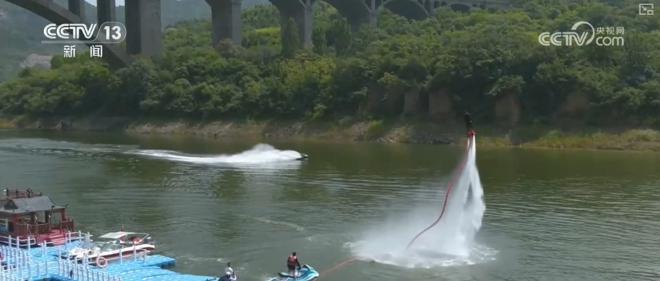 “数”里行间感受经济“脉动”中国经济“拾级而上”引擎足(图5)