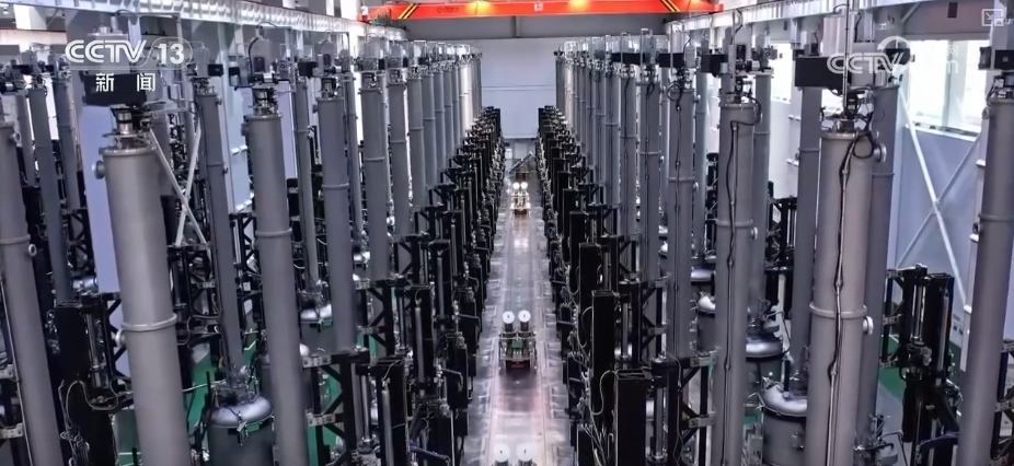 “数”里行间感受经济“脉动”中国经济“拾级而上”引擎足(图2)