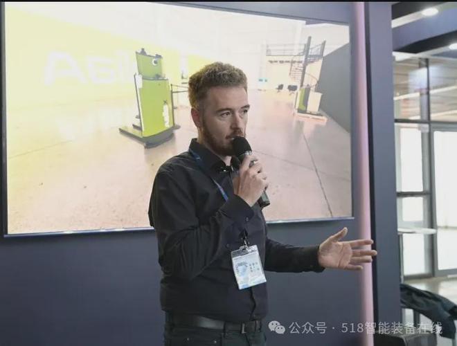 【CeMAT2024】-518智能装备专访AGILOX中国销售总监滕捷(图5)