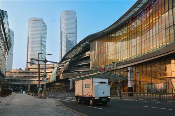 无人配送车驶入千家万户九识智能何以重塑物流新生态(图2)