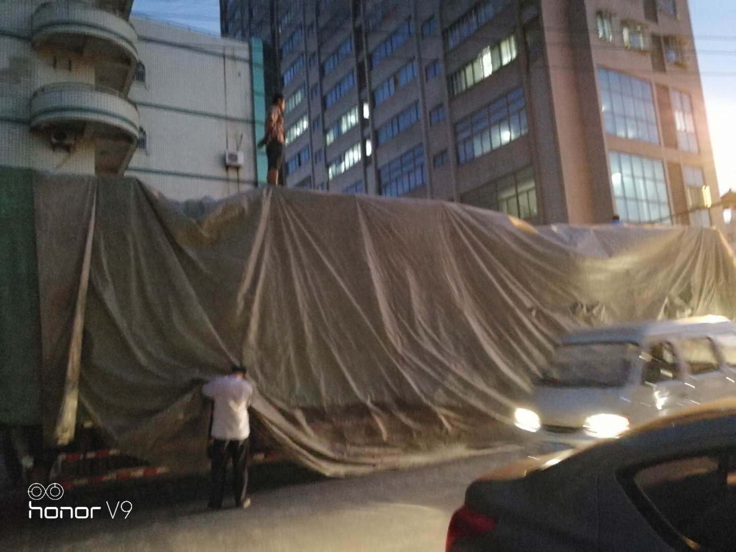 昆明到韶关物流公司2024安全快捷+全境+直达-搜了网(图1)