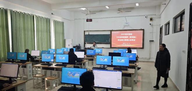 考试动态首期卡车运维管理师培训考核顺利举办(图3)