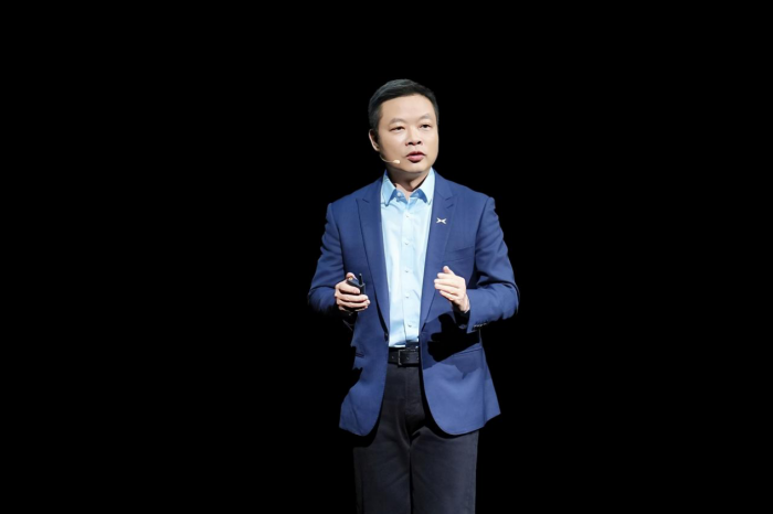 小鹏汽车：拥抱物理AI时代推动智能驾驶高质量发展(图2)