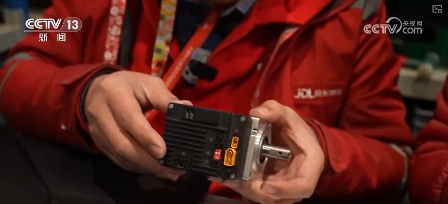 机器人“跑”起来助推物流“加速跑”数万快递开启新年之旅抵达千家万户(图5)