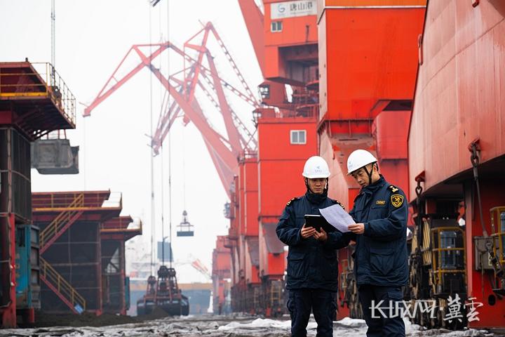 7638亿元！京唐港区保税物流中心进出口额创历史新高(图2)